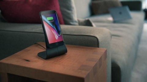 XVIDA Fast Charging Desk Stand - Ładowarka bezprzewodowa z uchwytem magnetycznym, aluminium (QC 2.0) XVIDA Fast Charging Desk Stand - Ładowarka bezprzewodowa z uchwytem magnetycznym, aluminium (QC 2.0)
