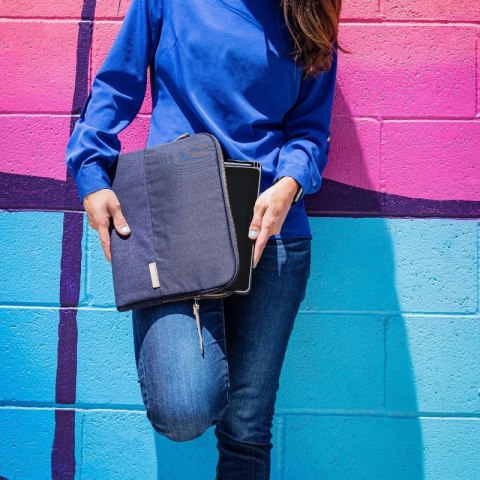 STM Grace - Pokrowiec MacBook Pro 13" / MacBook Air 13" / Notebook 13" (Night Sky) STM Grace - Pokrowiec MacBook Pro 13" / MacBook Air 13" / Notebook 13" (Night Sky)