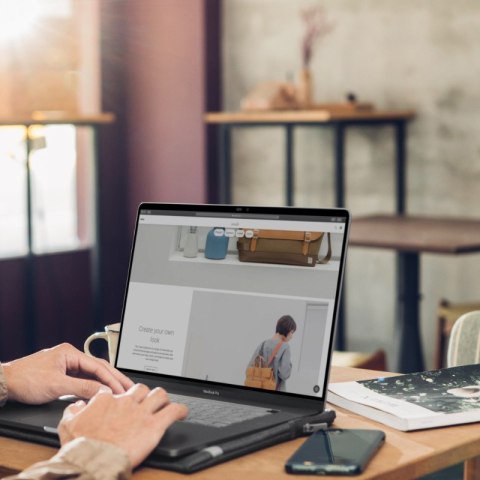 Moshi iVisor AG - Matowa folia ochronna na ekran MacBook Pro 16" (M3/M2/M1/2023-2021) (Black/Clear/Matte) Moshi iVisor AG - Matowa folia ochronna na ekran MacBook Pro 16" (M3/M2/M1/2023-2021) (Black/Clear/Matte)