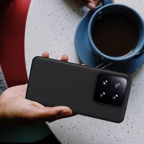 Nillkin Wzmocnione etui Nillkin Super Frosted Shield Pro do Xiaomi 14 - czarny Nillkin Wzmocnione etui Nillkin Super Frosted Shield Pro do Xiaomi 14 - czarny