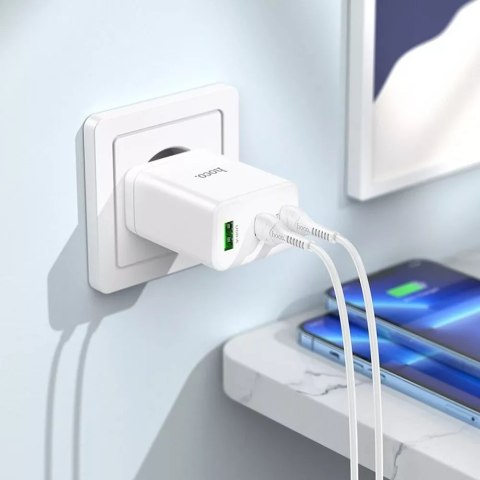 Hoco Ładowarka sieciowa HOCO 2 x Typ C + USB A + kabel Typ C do Lightning PD QC3.0 3A 35W Biała Hoco Ładowarka sieciowa HOCO 2 x Typ C + USB A + kabel Typ C do Lightning PD QC3.0 3A 35W Biała