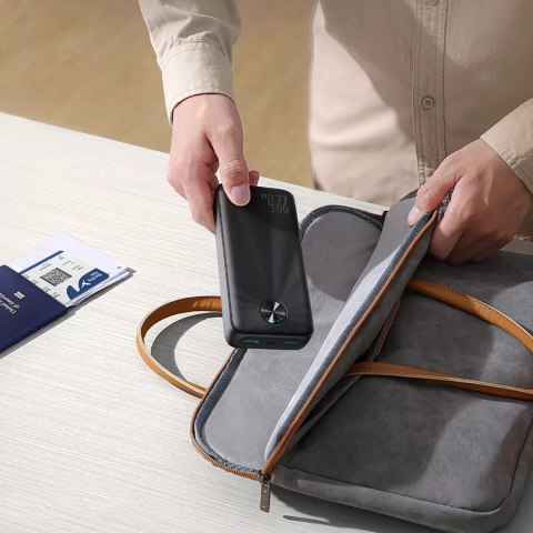 Joyroom Powerbank Joyroom 20000mAh USB-C USB-A 22.5W - Czarny Joyroom Powerbank Joyroom 20000mAh USB-C USB-A 22.5W - Czarny