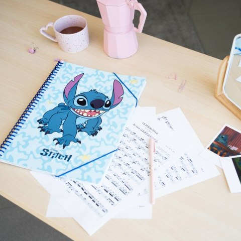 Disney Stitch - Skoroszyt A4 z gumką + 30 przezroczystych koszulek Disney Stitch - Skoroszyt A4 z gumką + 30 przezroczystych koszulek
