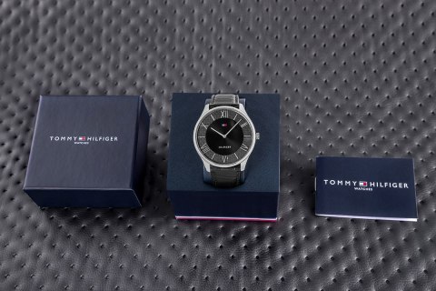 Tommy Hilfiger Zegarek Męski Tommy Hilfiger Becker 1710516 + BOX Tommy Hilfiger Zegarek Męski Tommy Hilfiger Becker 1710516 + BOX