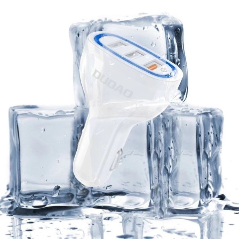 Dudao Dudao ładowarka samochodowa szybkie ładowanie Quick Charge 3.0 QC3.0 2.4A 18W 3x USB biały (R7S white) Dudao Dudao ładowarka samochodowa szybkie ładowanie Quick Charge 3.0 QC3.0 2.4A 18W 3x USB biały (R7S white)