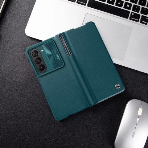 Nillkin Skórzane etui z klapką i osłoną aparatu do Samsung Galaxy Z Fold 5 Nillkin Qin Leather Pro - czarne Nillkin Skórzane etui z klapką i osłoną aparatu do Samsung Galaxy Z Fold 5 Nillkin Qin Leather Pro - czarne