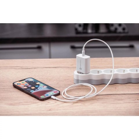 Forcell Ładowarka Forcell 20W USB-C PD QC 4.0 + Kabel Lightning do iPhone 12 13 14 Forcell Ładowarka Forcell 20W USB-C PD QC 4.0 + Kabel Lightning do iPhone 12 13 14