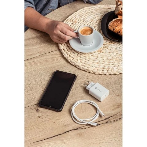 Forcell Ładowarka Forcell 20W USB-C PD QC 4.0 + Kabel Lightning do iPhone 12 13 14 Forcell Ładowarka Forcell 20W USB-C PD QC 4.0 + Kabel Lightning do iPhone 12 13 14