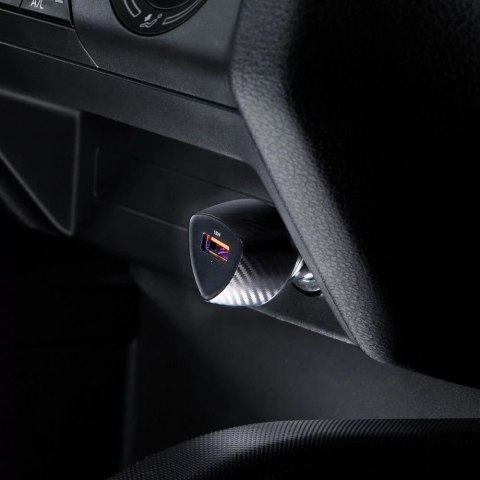 Forcell Ładowarka samochodowa Forcell Carbon QC 3.0 18W USB Czarna Forcell Ładowarka samochodowa Forcell Carbon QC 3.0 18W USB Czarna