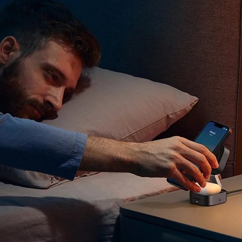 UGreen Ładowarka Ugreen W702 3w1 MagSafe Qi2 15W Składana USB-C Czarna UGreen Ładowarka Ugreen W702 3w1 MagSafe Qi2 15W Składana USB-C Czarna