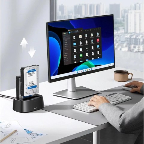 UGreen Stacja dokująca Ugreen CM198 50857 z USB 3.0 do dysków SATA 2.5" 3.5" SSD HHD zasilacz EU - czarna UGreen Stacja dokująca Ugreen CM198 50857 z USB 3.0 do dysków SATA 2.5" 3.5" SSD HHD zasilacz EU - czarna