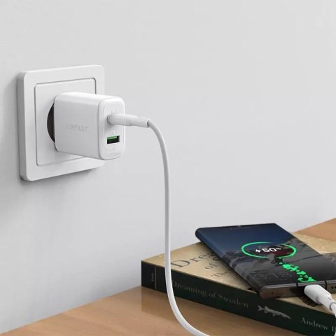 Acefast Acefast ładowarka sieciowa USB Typ C / USB 20W, PPS, PD, QC 3.0, AFC, FCP biały (A25 white) Acefast Acefast ładowarka sieciowa USB Typ C / USB 20W, PPS, PD, QC 3.0, AFC, FCP biały (A25 white)