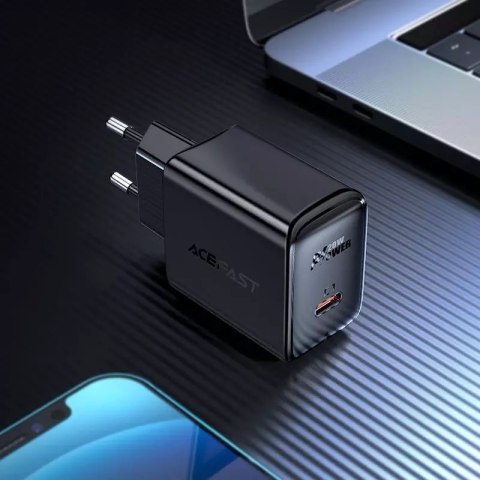 Acefast Acefast szybka ładowarka sieciowa USB Typ C 20W Power Delivery biały (A1 EU white) Acefast Acefast szybka ładowarka sieciowa USB Typ C 20W Power Delivery biały (A1 EU white)