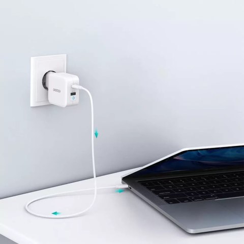 Choetech Choetech szybka ładowarka sieciowa GaN USB Typ C PD USB-A QC3.0 65W 3,25A biały (PD8002) Choetech Choetech szybka ładowarka sieciowa GaN USB Typ C PD USB-A QC3.0 65W 3,25A biały (PD8002)