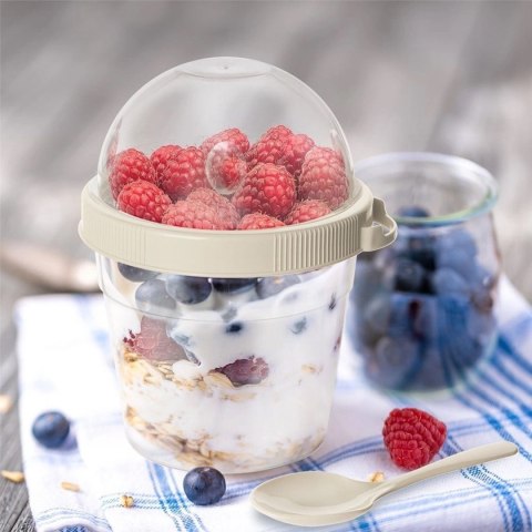 ORION KUBEK POJEMNIK 400 ml Z ŁYŻECZKĄ NA JOGURT MUSLI SAŁATKĘ 121783 ORION KUBEK POJEMNIK 400 ml Z ŁYŻECZKĄ NA JOGURT MUSLI SAŁATKĘ 121783
