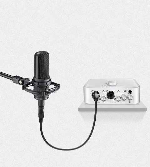 UGreen Przedłużacz UGREEN kabel audio przewód mikrofonowy do mikrofonu XLR (żeński) - XLR (męski) 2 m (AV130) UGreen Przedłużacz UGREEN kabel audio przewód mikrofonowy do mikrofonu XLR (żeński) - XLR (męski) 2 m (AV130)