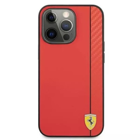 Ferrari Etui na telefon Ferrari iPhone 13 Pro Max 6,7" czerwony/red hardcase On Track Carbon Stripe Ferrari Etui na telefon Ferrari iPhone 13 Pro Max 6,7" czerwony/red hardcase On Track Carbon Stripe