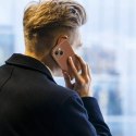 Dux Ducis Dux Ducis Yolo etui iPhone 14 elegancki pokrowiec ze skóry ekologicznej brązowy